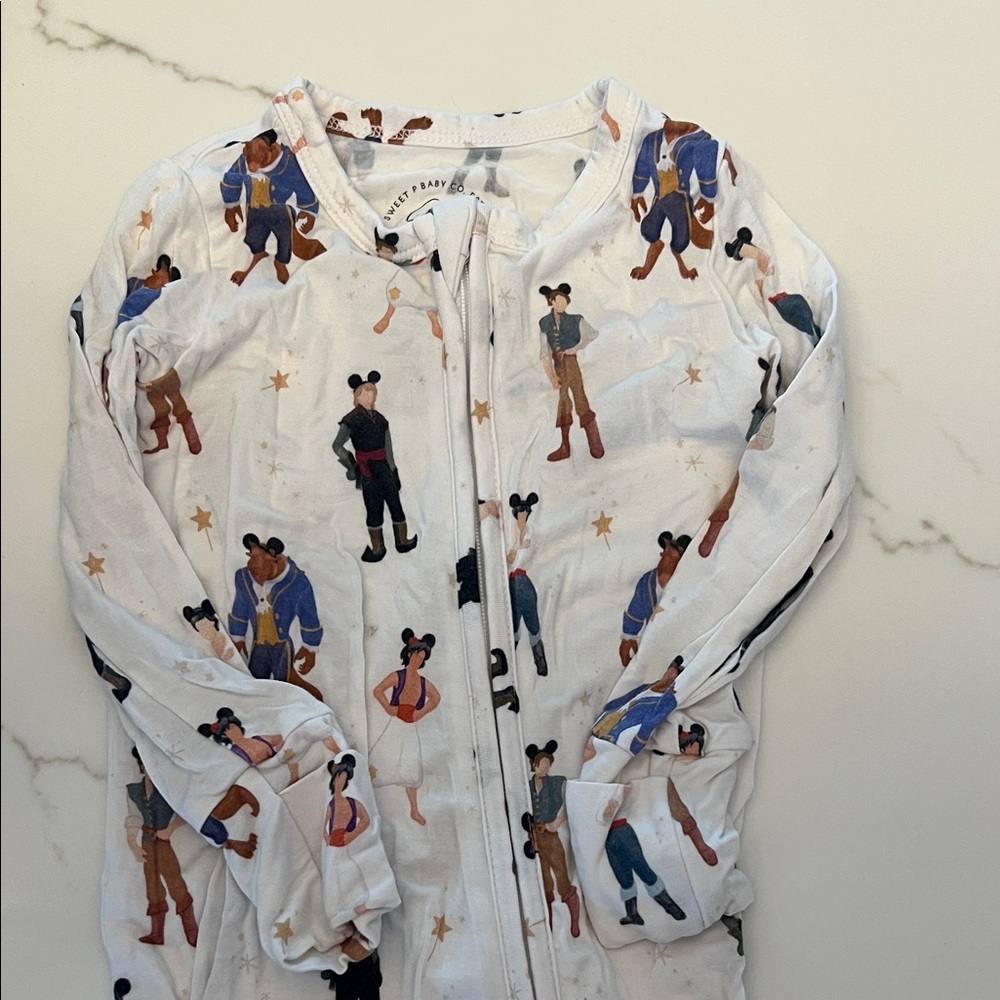 Disney White Character Print Footie
